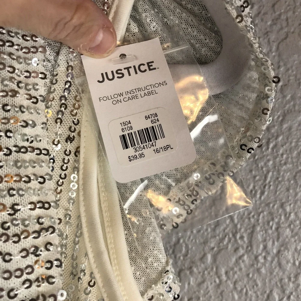 Justice Girls Top Size‎ 16/18 Sequin Ruffle Sleeve Cream Lined Short Sleeve Top